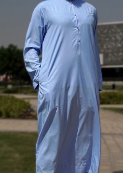 Emirati Sky Blue Linnen van Custom Qamis