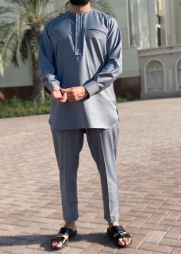 Nigerian Suit "Nayja" Grijs van Custom Qamis