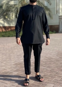 Nigerian Suit "Nayja" Zwart van Custom Qamis